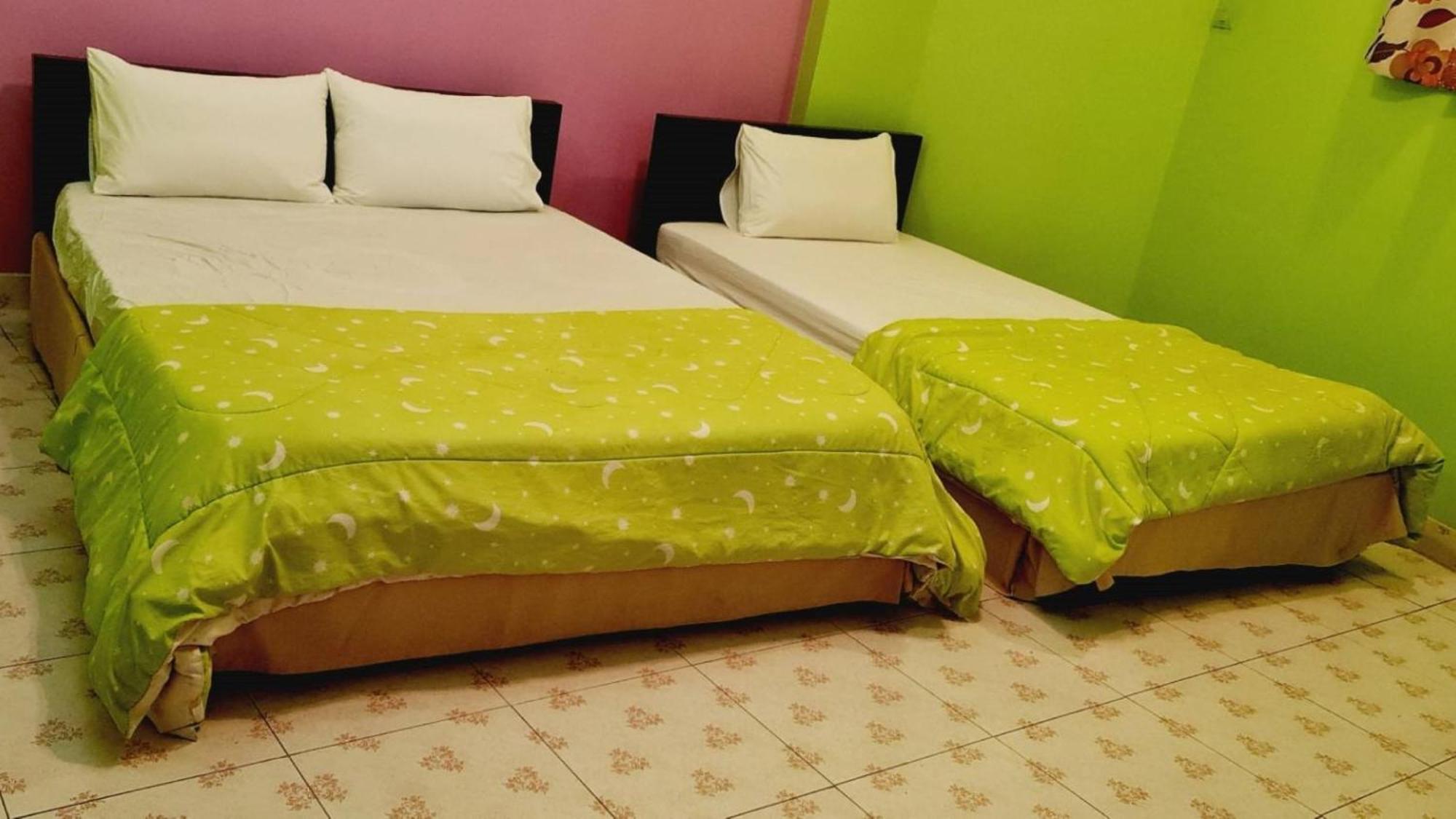Royal Land Mae Klong Hotel Samut Songkhram Exterior photo